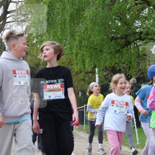 25.04.2026 - Das Zehntel Zöllner http://msf.ph/oto/9658717 25.04.2026 07:48:48 Laufen 1476, 230, 1427, 1500 meine-sportfotos.de