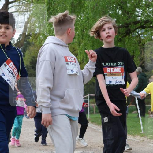 25.04.2026 - Das Zehntel Zöllner http://msf.ph/oto/9658729 25.04.2026 07:48:49 Laufen 1477, 14, 230, 1427, 1500 meine-sportfotos.de