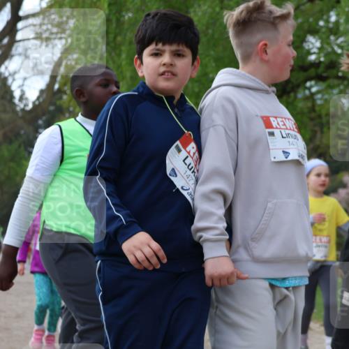 25.04.2026 - Das Zehntel Zöllner http://msf.ph/oto/9658747 25.04.2026 07:48:50 Laufen 1477, 147, 23, 1427 meine-sportfotos.de
