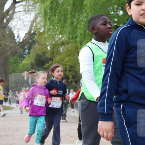 25.04.2026 - Das Zehntel Zöllner http://msf.ph/oto/9658762 25.04.2026 07:48:50 Laufen 1477 meine-sportfotos.de