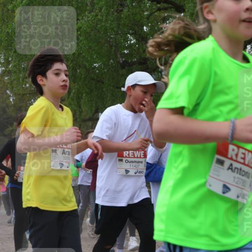 25.04.2026 - Das Zehntel Zöllner http://msf.ph/oto/9658775 25.04.2026 11:43:15 Laufen 12596, 1229, 11427, 1278, 12404 meine-sportfotos.de
