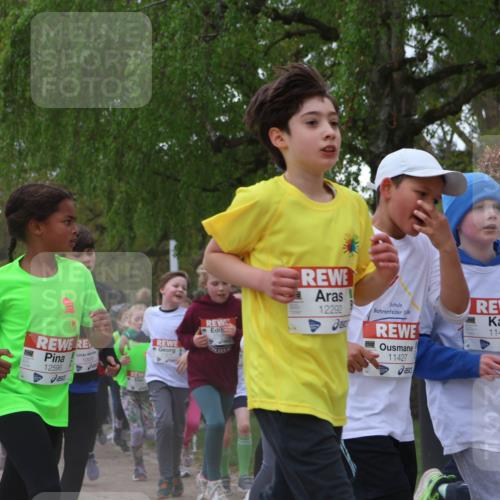 25.04.2026 - Das Zehntel Zöllner http://msf.ph/oto/9658787 25.04.2026 11:43:15 Laufen 10731, 12596, 10489, 12292, 11427, 11443 meine-sportfotos.de