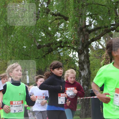 25.04.2026 - Das Zehntel Zöllner http://msf.ph/oto/9658817 25.04.2026 11:43:16 Laufen 10811, 10731, 105, 10536, 12596, 12449 meine-sportfotos.de
