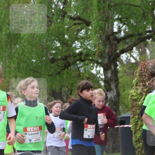 25.04.2026 - Das Zehntel Zöllner http://msf.ph/oto/9658820 25.04.2026 11:43:16 Laufen 12125, 10811, 10731, 10, 12596 meine-sportfotos.de