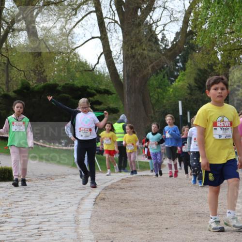 25.04.2026 - Das Zehntel Zöllner http://msf.ph/oto/9658921 25.04.2026 07:48:58 Laufen 1524 meine-sportfotos.de