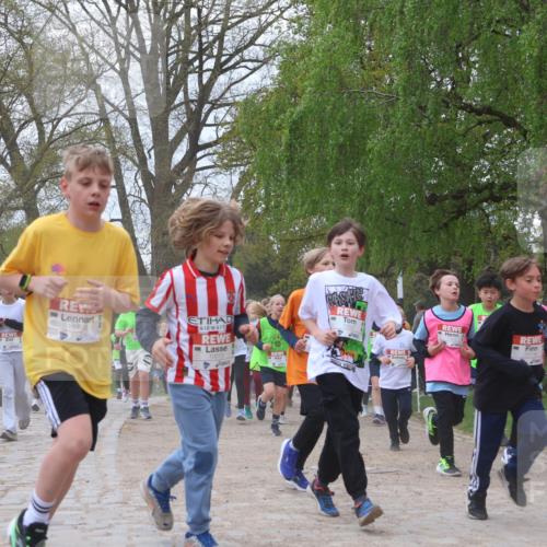 25.04.2026 - Das Zehntel Zöllner http://msf.ph/oto/9658940 25.04.2026 11:43:20 Laufen 11856, 10013 meine-sportfotos.de