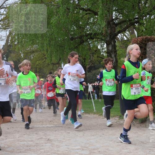 25.04.2026 - Das Zehntel Zöllner http://msf.ph/oto/9659006 25.04.2026 11:43:22 Laufen 11508, 11522 meine-sportfotos.de