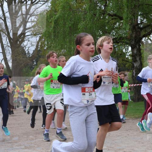 25.04.2026 - Das Zehntel Zöllner http://msf.ph/oto/9659024 25.04.2026 11:43:23 Laufen 10205, 12733, 11508, 11522, 11947 meine-sportfotos.de
