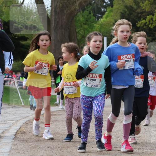 25.04.2026 - Das Zehntel Zöllner http://msf.ph/oto/9659065 25.04.2026 07:49:05 Laufen 3586, 2687, 2700, 3754, 3772, 4, 1072 meine-sportfotos.de