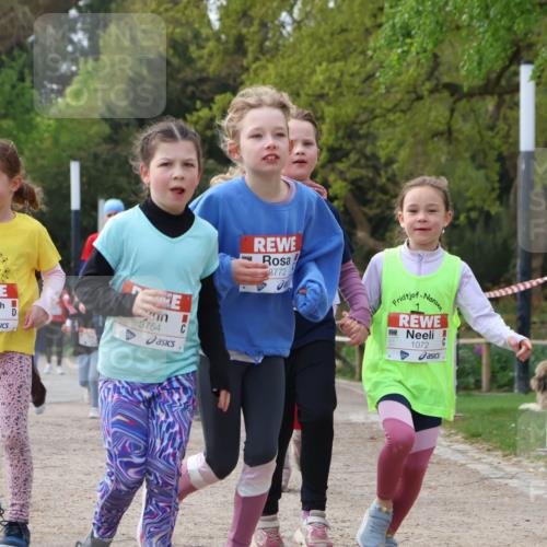 25.04.2026 - Das Zehntel Zöllner http://msf.ph/oto/9659083 25.04.2026 07:49:05 Laufen 2687, 2700, 3754, 8772, 1072 meine-sportfotos.de