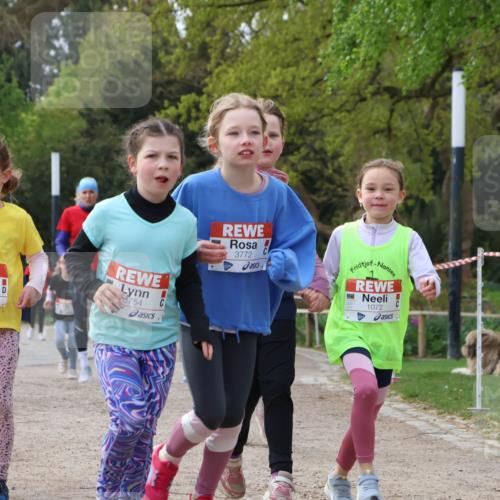 25.04.2026 - Das Zehntel Zöllner http://msf.ph/oto/9659086 25.04.2026 07:49:05 Laufen 7, 2700, 3754, 3772, 1072 meine-sportfotos.de