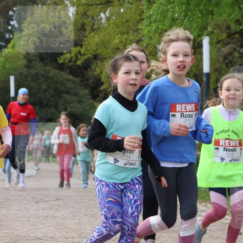 25.04.2026 - Das Zehntel Zöllner http://msf.ph/oto/9659098 25.04.2026 07:49:06 Laufen 2700, 3754, 3772, 1072 meine-sportfotos.de