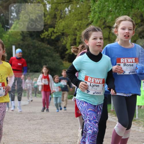 25.04.2026 - Das Zehntel Zöllner http://msf.ph/oto/9659104 25.04.2026 07:49:06 Laufen 6, 2700, 3754, 3772, 1072 meine-sportfotos.de