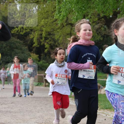 25.04.2026 - Das Zehntel Zöllner http://msf.ph/oto/9659116 25.04.2026 07:49:07 Laufen 3586, 2700, 2832, 1094, 3754 meine-sportfotos.de