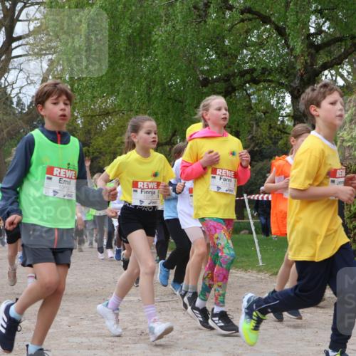 25.04.2026 - Das Zehntel Zöllner http://msf.ph/oto/9659144 25.04.2026 11:43:29 Laufen 12958, 10852, 1225, 2 meine-sportfotos.de
