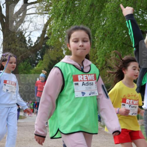 25.04.2026 - Das Zehntel Zöllner http://msf.ph/oto/9659158 25.04.2026 07:49:08 Laufen 2243, 3280, 2687, 3588 meine-sportfotos.de