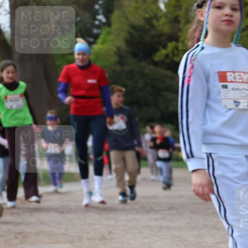 25.04.2026 - Das Zehntel Zöllner http://msf.ph/oto/9659191 25.04.2026 07:49:10 Laufen 224 meine-sportfotos.de