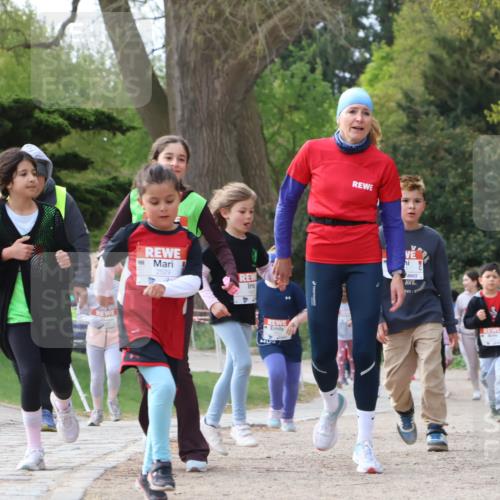25.04.2026 - Das Zehntel Zöllner http://msf.ph/oto/9659200 25.04.2026 07:49:10 Laufen 2529 meine-sportfotos.de
