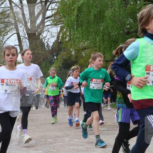 25.04.2026 - Das Zehntel Zöllner http://msf.ph/oto/9659213 25.04.2026 11:43:31 Laufen 12103, 11516, 10619, 10823 meine-sportfotos.de