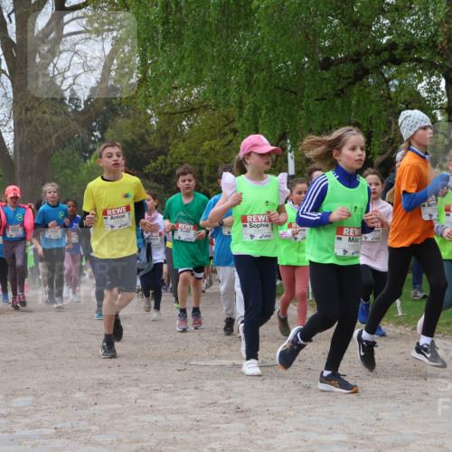 25.04.2026 - Das Zehntel Zöllner http://msf.ph/oto/9659330 25.04.2026 11:43:36 Laufen 12010, 10805, 11963 meine-sportfotos.de