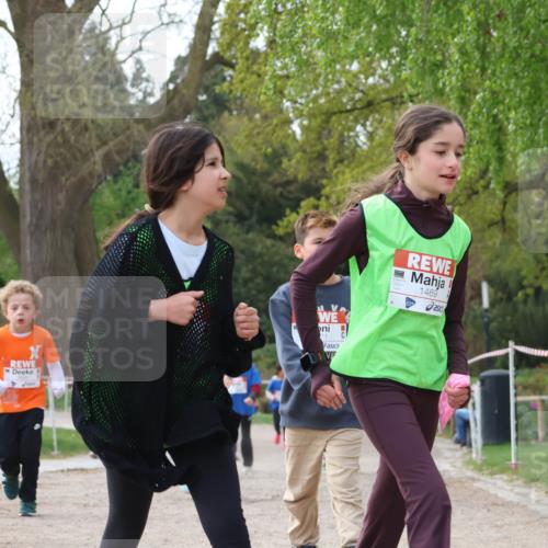 25.04.2026 - Das Zehntel Zöllner http://msf.ph/oto/9659338 25.04.2026 07:49:15 Laufen 71, 1469 meine-sportfotos.de