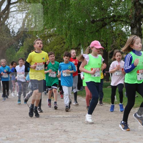 25.04.2026 - Das Zehntel Zöllner http://msf.ph/oto/9659345 25.04.2026 11:43:36 Laufen 12010, 12447 meine-sportfotos.de