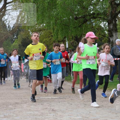 25.04.2026 - Das Zehntel Zöllner http://msf.ph/oto/9659354 25.04.2026 11:43:36 Laufen 12010, 10831 meine-sportfotos.de