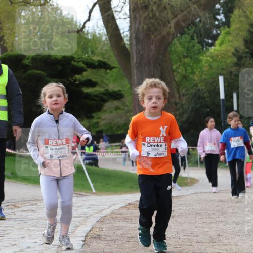25.04.2026 - Das Zehntel Zöllner http://msf.ph/oto/9659383 25.04.2026 07:49:17 Laufen 3908, 3889, 1803, 20 meine-sportfotos.de