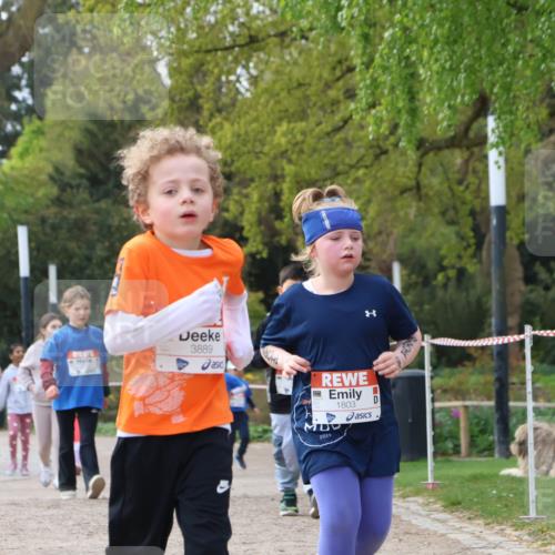 25.04.2026 - Das Zehntel Zöllner http://msf.ph/oto/9659431 25.04.2026 07:49:19 Laufen 908, 3889, 2019, 1803 meine-sportfotos.de