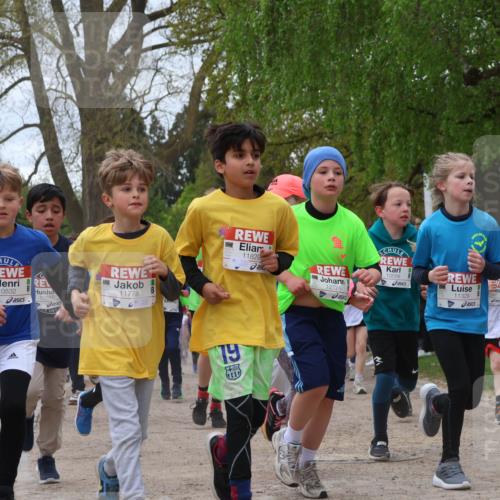25.04.2026 - Das Zehntel Zöllner http://msf.ph/oto/9659450 25.04.2026 11:43:39 Laufen 10532, 10550, 11778, 11829, 19, 12724, 10558, 11329 meine-sportfotos.de
