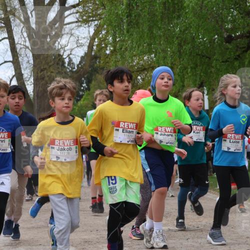 25.04.2026 - Das Zehntel Zöllner http://msf.ph/oto/9659453 25.04.2026 11:43:40 Laufen 10532, 11778, 19, 11829, 12724, 10558, 11329 meine-sportfotos.de
