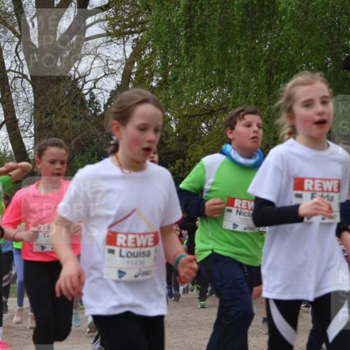 25.04.2026 - Das Zehntel Zöllner http://msf.ph/oto/9659546 25.04.2026 11:43:43 Laufen 12450, 10, 11436, 1222 meine-sportfotos.de