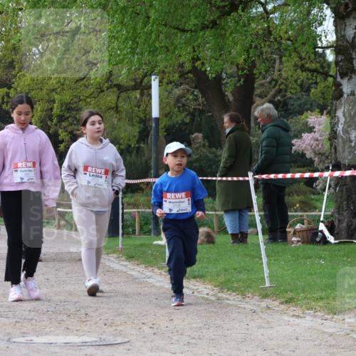 25.04.2026 - Das Zehntel Zöllner http://msf.ph/oto/9659599 25.04.2026 07:49:32 Laufen 2098 meine-sportfotos.de