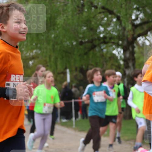 25.04.2026 - Das Zehntel Zöllner http://msf.ph/oto/9659612 25.04.2026 11:43:45 Laufen  meine-sportfotos.de