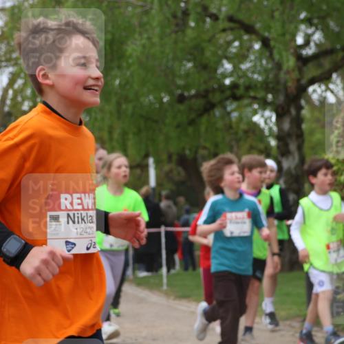 25.04.2026 - Das Zehntel Zöllner http://msf.ph/oto/9659615 25.04.2026 11:43:45 Laufen 12429, 12429 meine-sportfotos.de