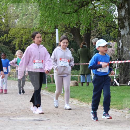 25.04.2026 - Das Zehntel Zöllner http://msf.ph/oto/9659641 25.04.2026 07:49:33 Laufen 2098 meine-sportfotos.de