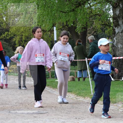 25.04.2026 - Das Zehntel Zöllner http://msf.ph/oto/9659647 25.04.2026 07:49:33 Laufen 2638, 2667, 2678, 2098 meine-sportfotos.de