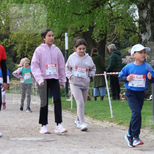 25.04.2026 - Das Zehntel Zöllner http://msf.ph/oto/9659653 25.04.2026 07:49:33 Laufen 2098 meine-sportfotos.de