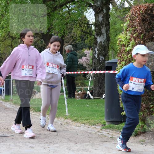 25.04.2026 - Das Zehntel Zöllner http://msf.ph/oto/9659671 25.04.2026 07:49:34 Laufen 2638, 2667, 2098 meine-sportfotos.de