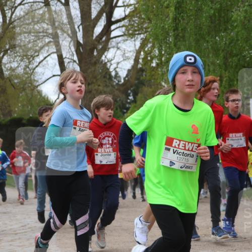 25.04.2026 - Das Zehntel Zöllner http://msf.ph/oto/9659684 25.04.2026 11:43:47 Laufen 12715 meine-sportfotos.de
