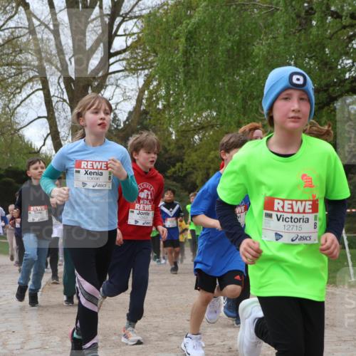 25.04.2026 - Das Zehntel Zöllner http://msf.ph/oto/9659696 25.04.2026 11:43:47 Laufen 10696, 75, 10603, 12715 meine-sportfotos.de