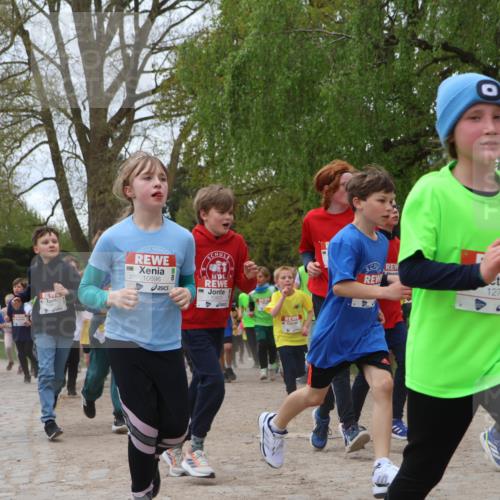 25.04.2026 - Das Zehntel Zöllner http://msf.ph/oto/9659702 25.04.2026 11:43:48 Laufen 10696, 12715 meine-sportfotos.de