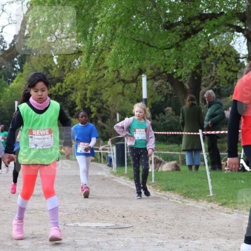 25.04.2026 - Das Zehntel Zöllner http://msf.ph/oto/9659716 25.04.2026 07:49:36 Laufen 2837, 1359, 1351, 2638 meine-sportfotos.de