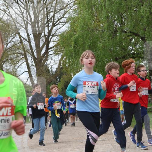 25.04.2026 - Das Zehntel Zöllner http://msf.ph/oto/9659720 25.04.2026 11:43:48 Laufen 12718, 10696 meine-sportfotos.de