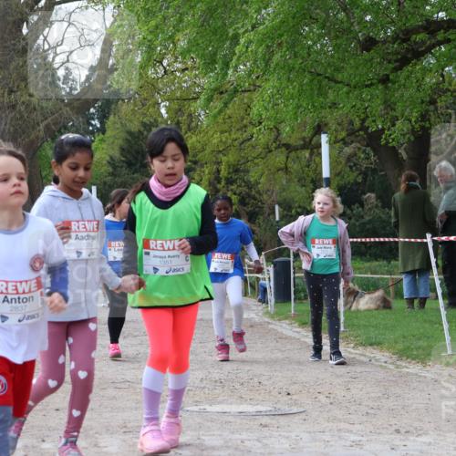 25.04.2026 - Das Zehntel Zöllner http://msf.ph/oto/9659722 25.04.2026 07:49:36 Laufen 2837, 1359, 1351 meine-sportfotos.de