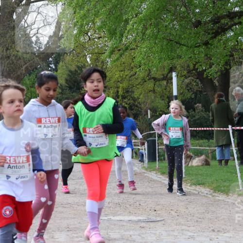 25.04.2026 - Das Zehntel Zöllner http://msf.ph/oto/9659725 25.04.2026 07:49:36 Laufen 2837, 1351 meine-sportfotos.de