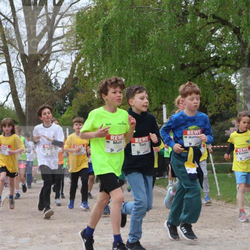 25.04.2026 - Das Zehntel Zöllner http://msf.ph/oto/9659741 25.04.2026 11:43:49 Laufen 11068, 10501, 13004, 1049 meine-sportfotos.de
