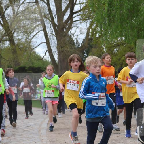 25.04.2026 - Das Zehntel Zöllner http://msf.ph/oto/9659777 25.04.2026 11:43:50 Laufen 12025, 11781, 11068, 796, 10891 meine-sportfotos.de