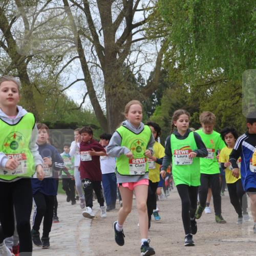 25.04.2026 - Das Zehntel Zöllner http://msf.ph/oto/9659801 25.04.2026 11:43:51 Laufen 1949, 12047, 11014 meine-sportfotos.de