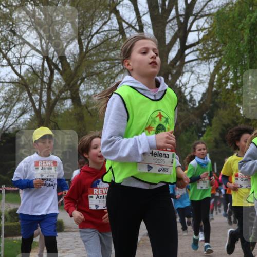 25.04.2026 - Das Zehntel Zöllner http://msf.ph/oto/9659825 25.04.2026 11:43:52 Laufen 12903, 1016, 1940, 12025, 12232, 1949, 11014, 12047 meine-sportfotos.de